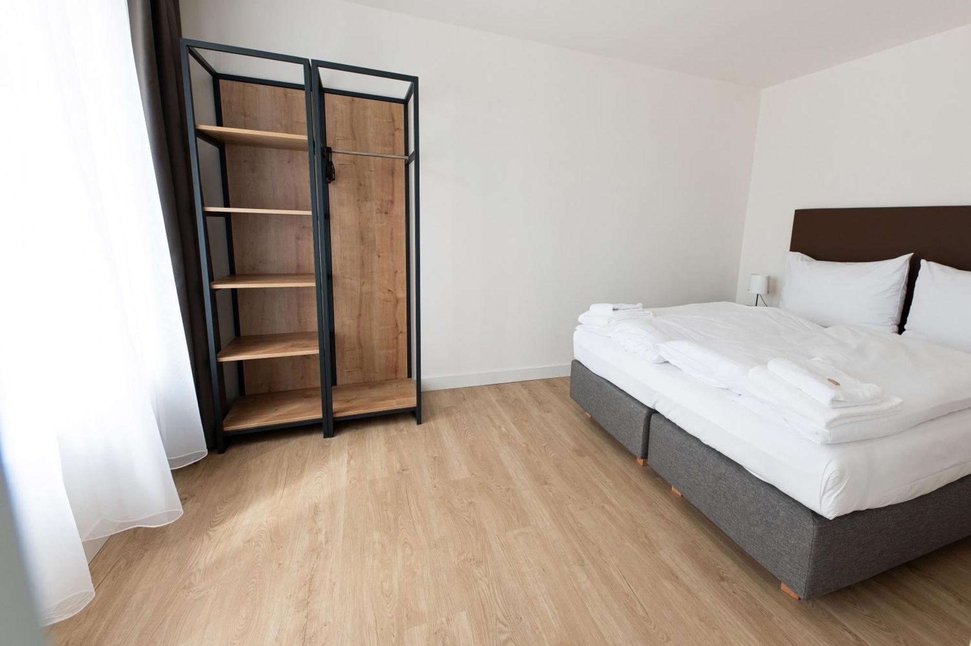 Factory Suites — Photos 3