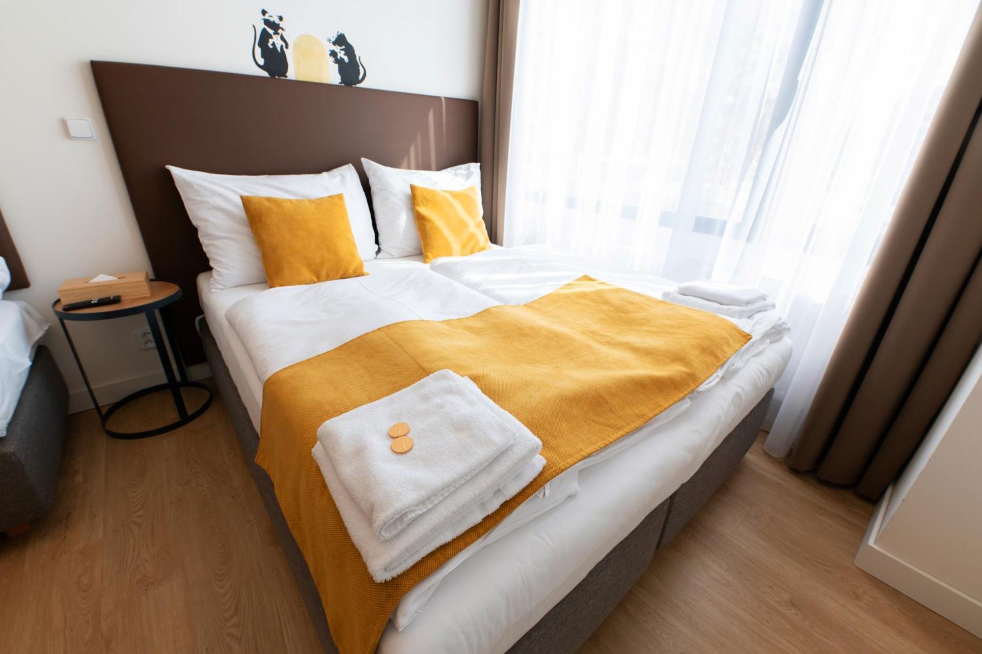 Factory Suites, Prague
